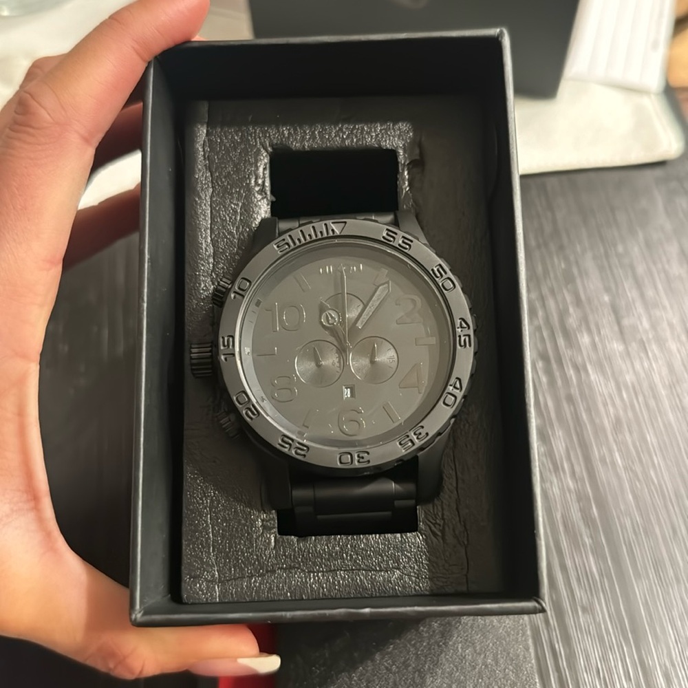 BRAND NEW NIXON 51-30 CHRONO all matte black/blacK